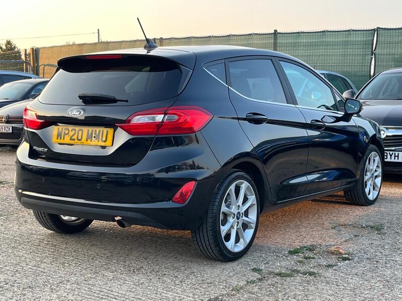 FORD FIESTA