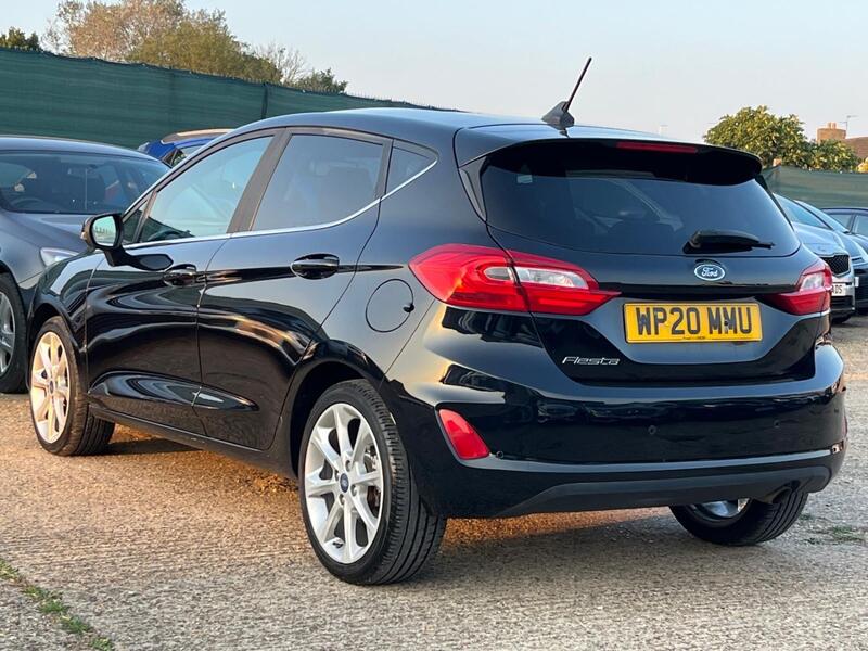 FORD FIESTA