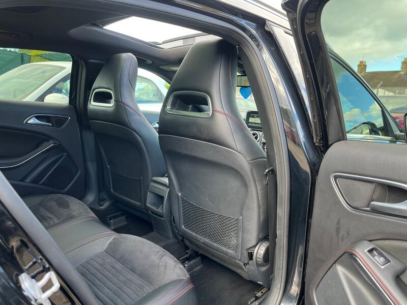 MERCEDES-BENZ GLA CLASS