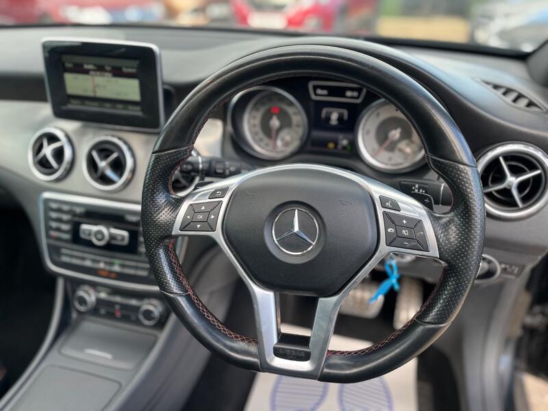 MERCEDES-BENZ GLA CLASS