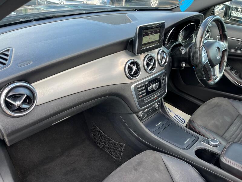 MERCEDES-BENZ GLA CLASS