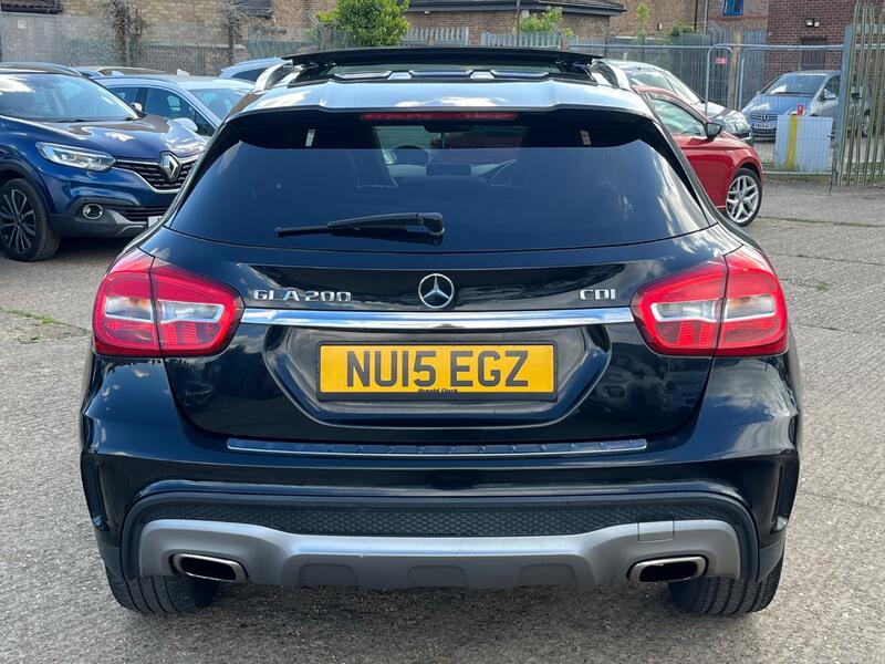MERCEDES-BENZ GLA CLASS