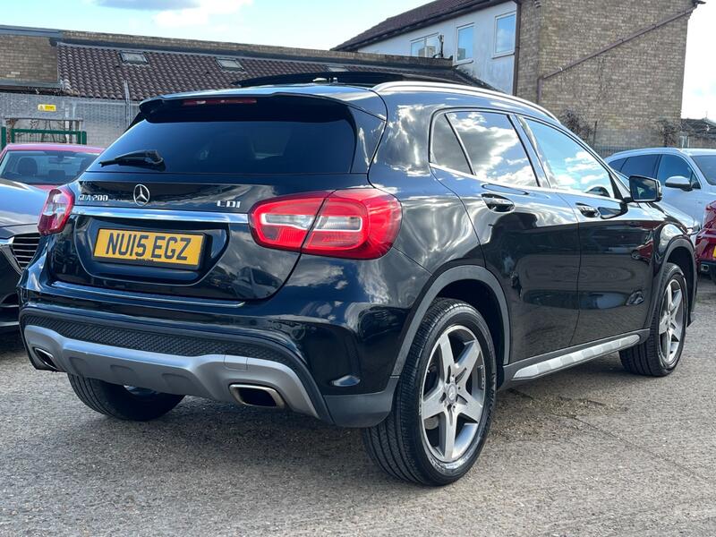 MERCEDES-BENZ GLA CLASS