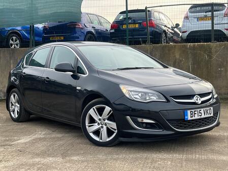 VAUXHALL ASTRA 1.6 i SRi