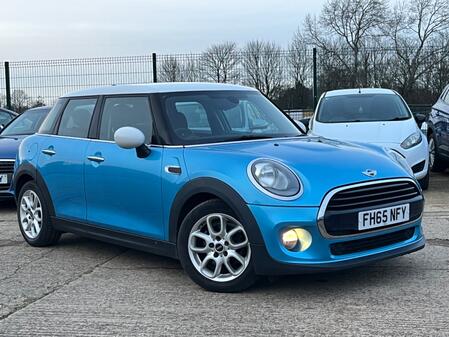 MINI HATCH 1.5 5-Door Hatch Cooper D