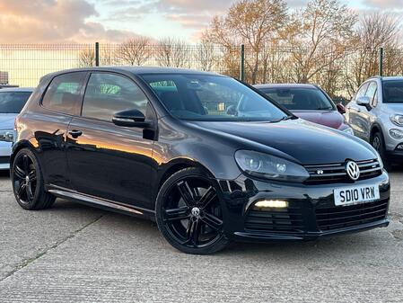VOLKSWAGEN GOLF 2.0 TSI R