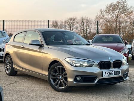 BMW 1 SERIES 1.5 118i Sport 3-Door