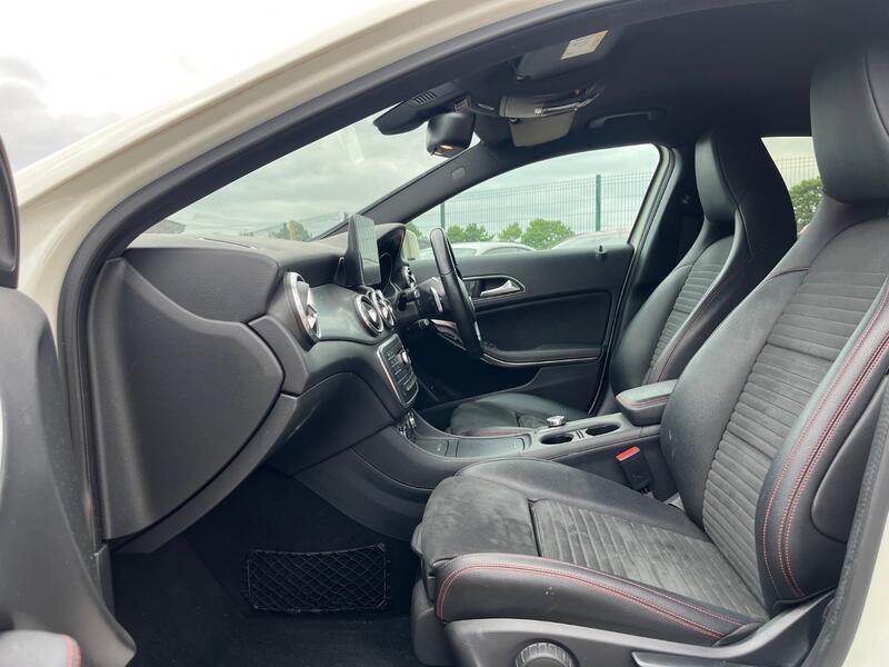 MERCEDES-BENZ GLA CLASS