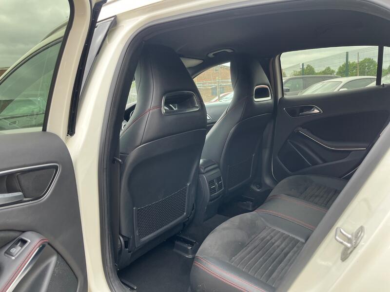 MERCEDES-BENZ GLA CLASS