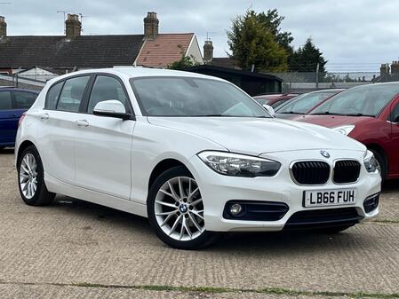 BMW 1 SERIES 1.5 118i Sport 5-Door