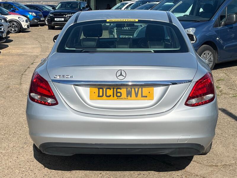 MERCEDES-BENZ C CLASS