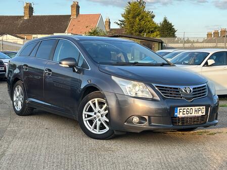 TOYOTA AVENSIS 2.0 D-4D TR