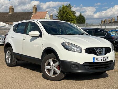 NISSAN QASHQAI 1.6 Visia